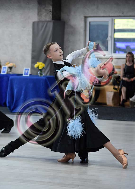 RBG_2194